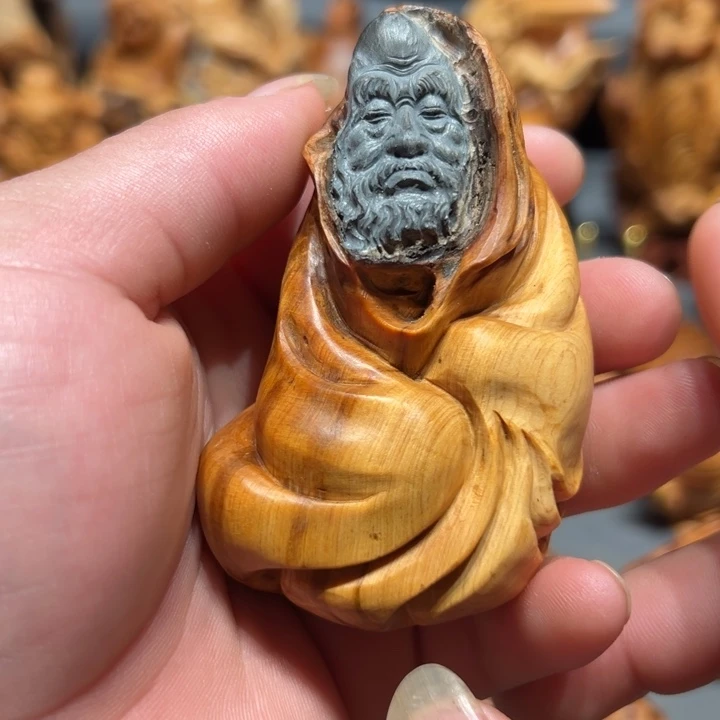 柏木（崖柏）点点关注