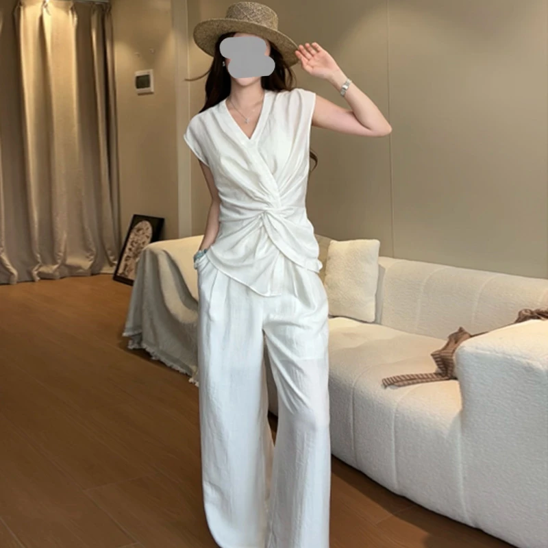 夏装搭配一整套2025新款韩版气质扭结无袖上衣休闲阔腿裤慵懒女装
