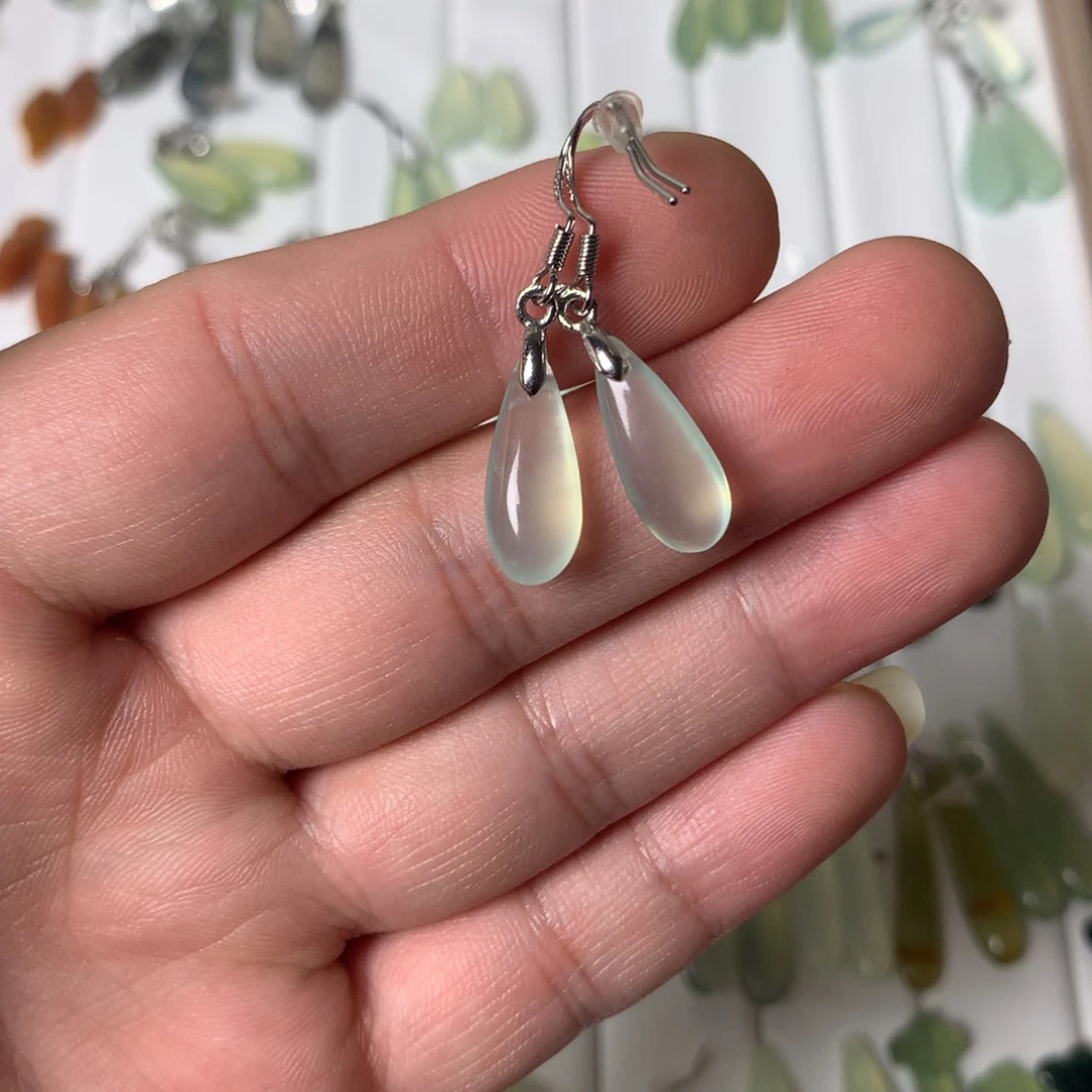 蛇纹石玉耳环未镶嵌@*璃