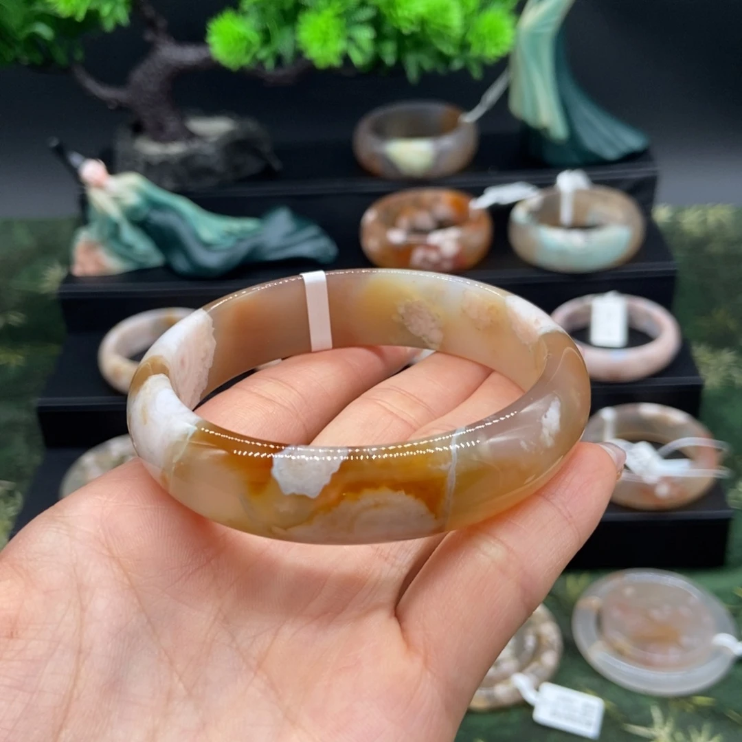 玛瑙/玉髓未镶嵌手镯