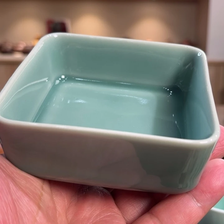 四方干泡台直径9.8cm