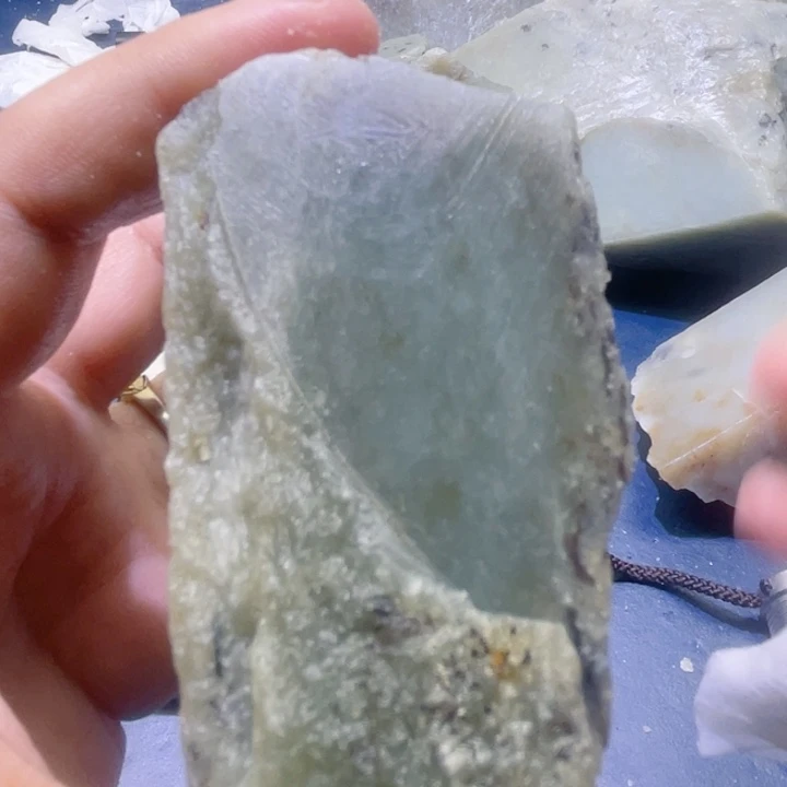 和田玉未镶嵌珠宝半成品