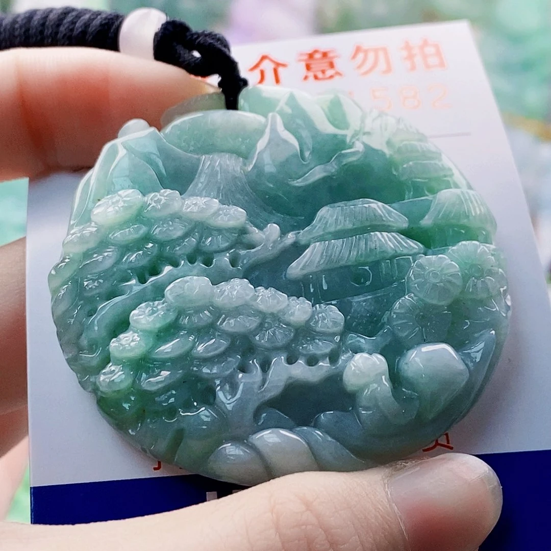 吊坠(不含链)未镶嵌翡翠