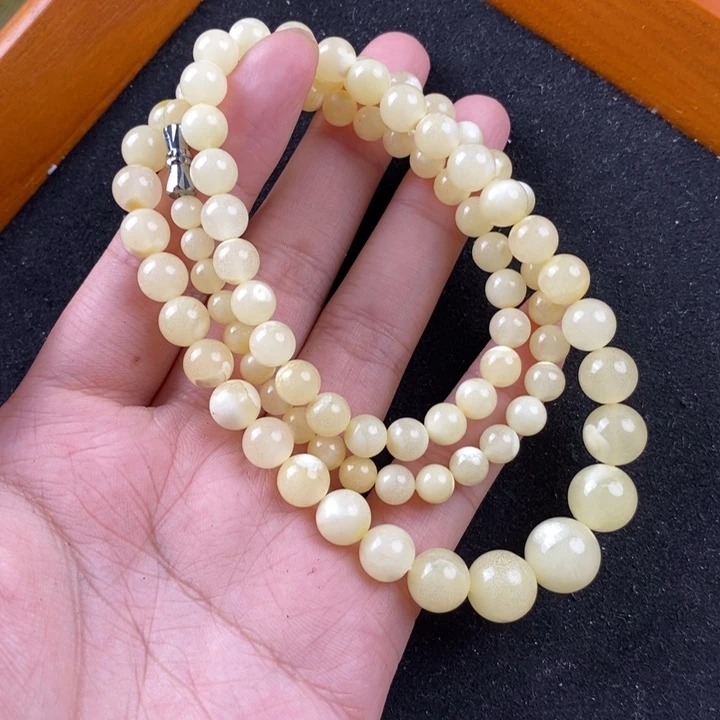 未镶嵌蜜蜡珠宝奇石