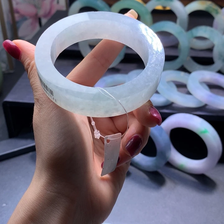 林***枫未镶嵌翡翠手镯定制翡翠