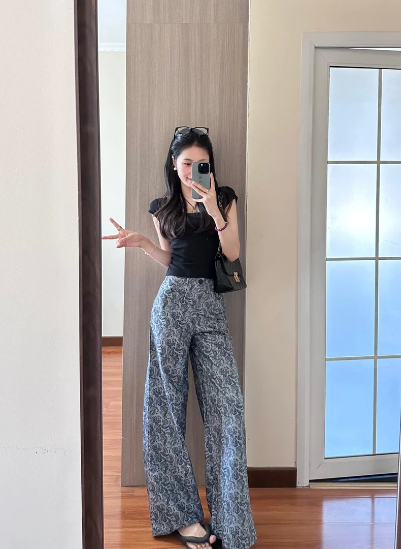 【青花瓷】2025新款复古气质宽松显瘦腰花印花阔腿裤黑色上衣套装