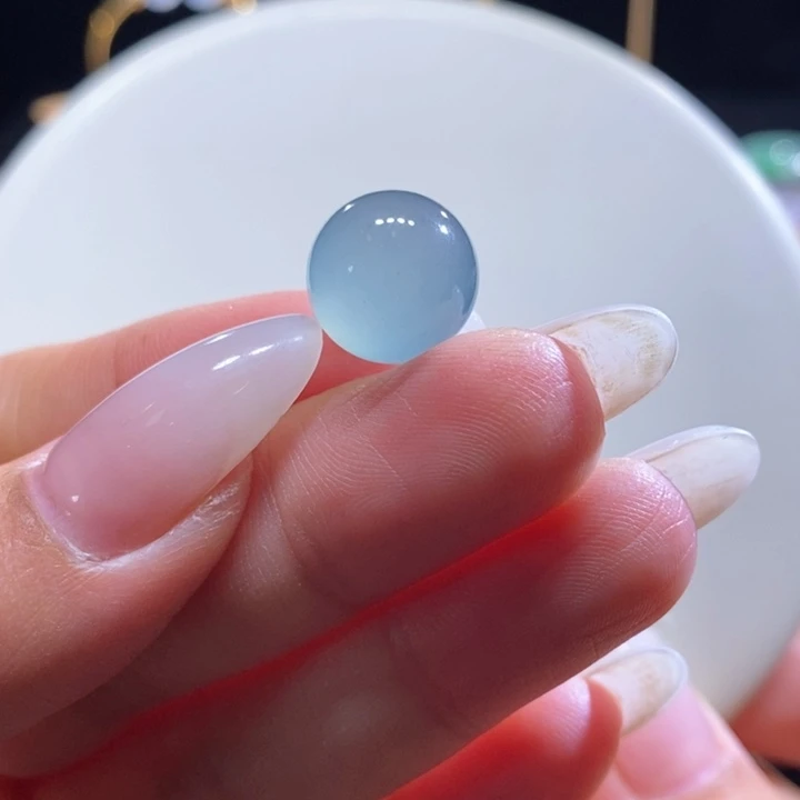 翡翠未镶嵌吊坠(不含链)翡翠冰海水蓝珠卡13m