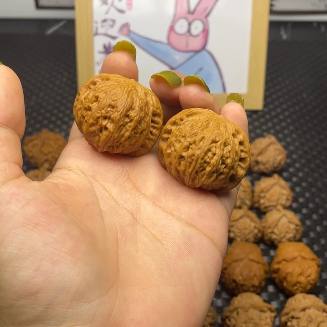 文玩核桃吊坠铁锤39全打底