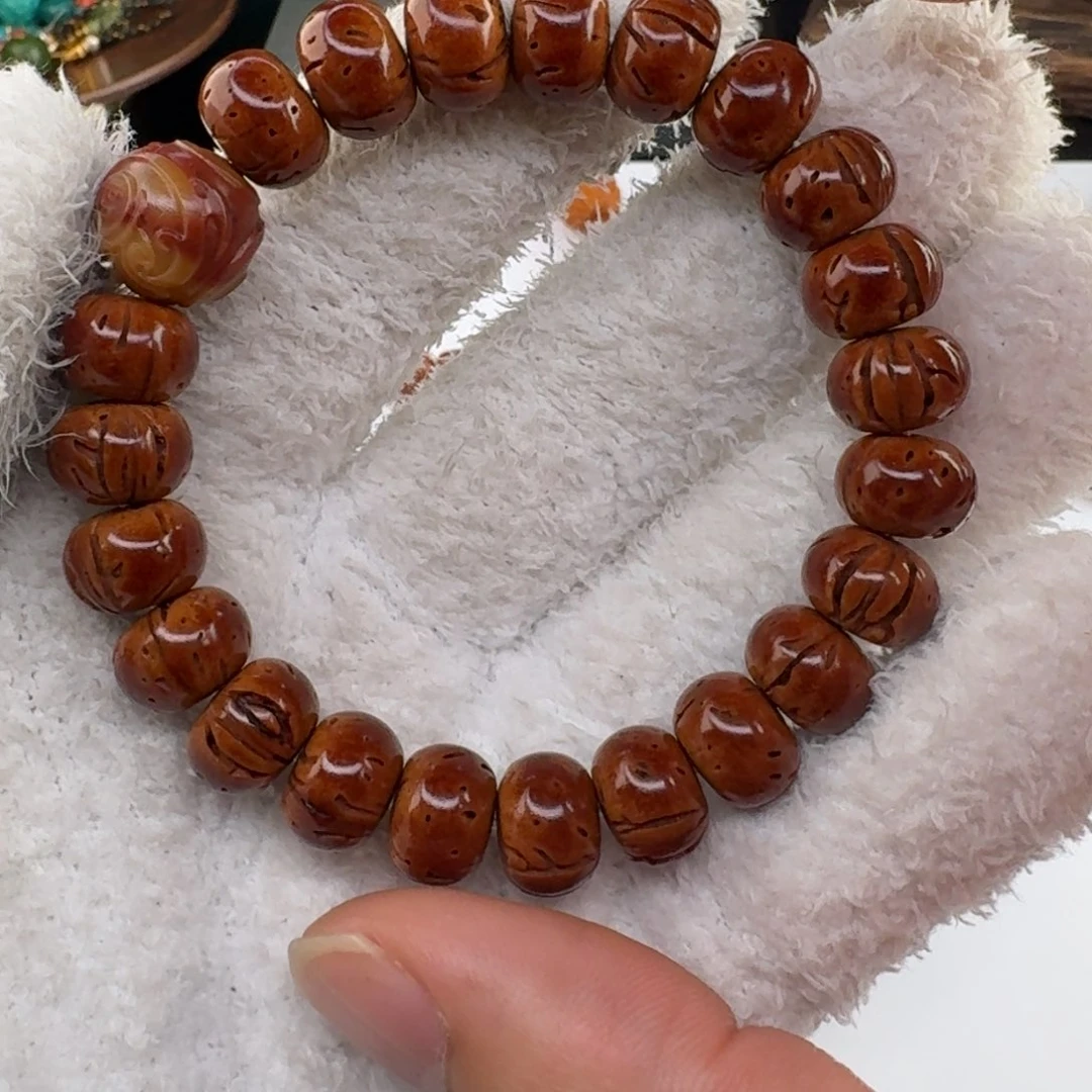 桃核手串嘎嘎嘎哈