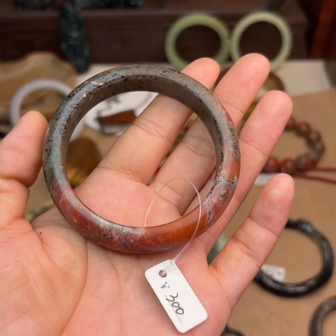 南红玛瑙手镯未镶嵌美**荐