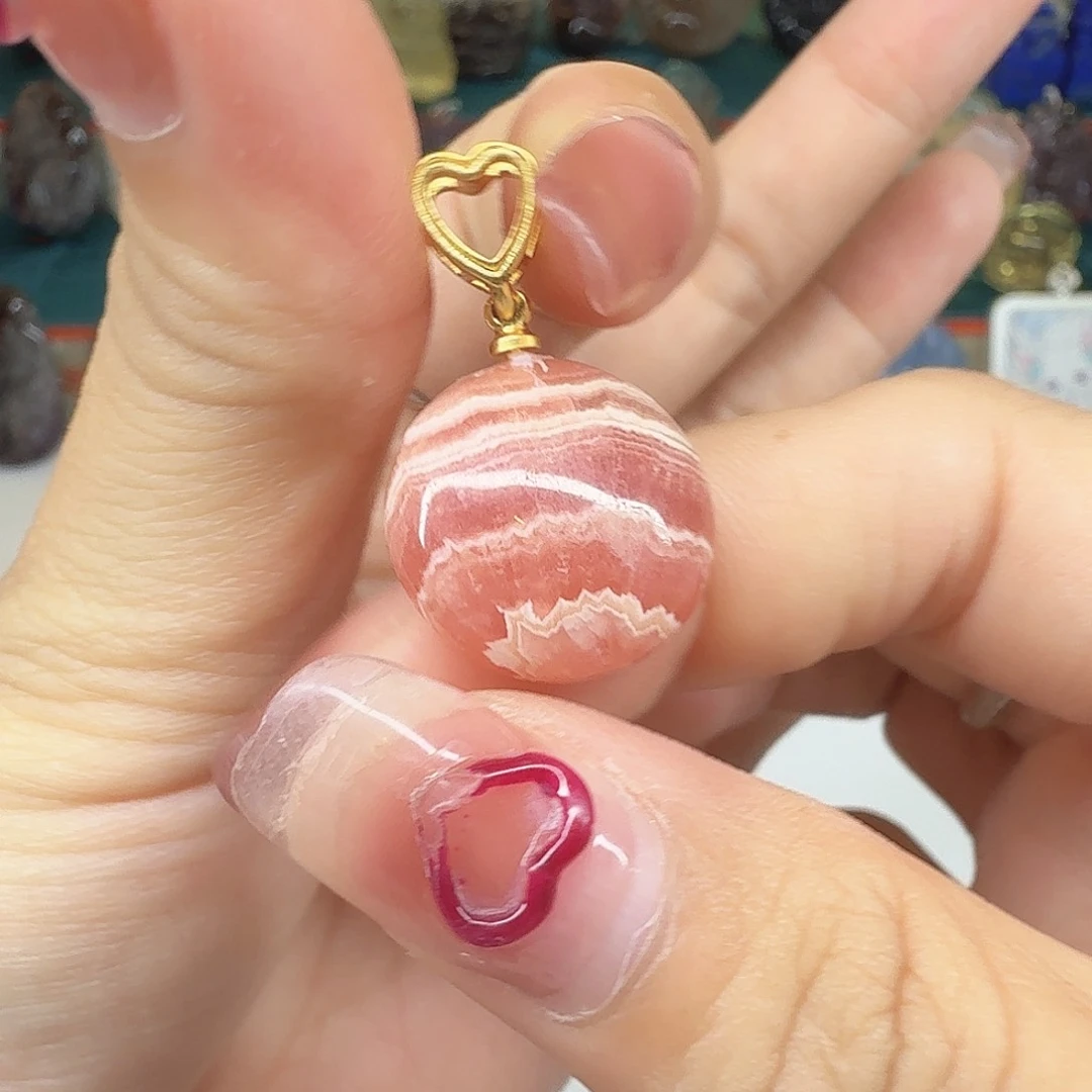 水晶珠宝半成品未镶嵌红纹