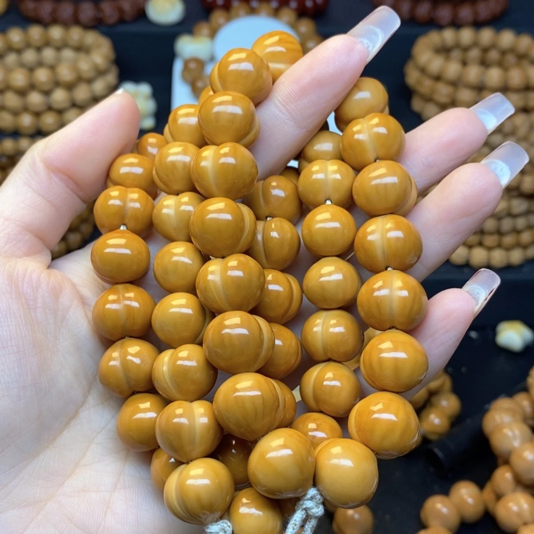 猴头核桃吊坠微瑕油线屁桃15-16尺