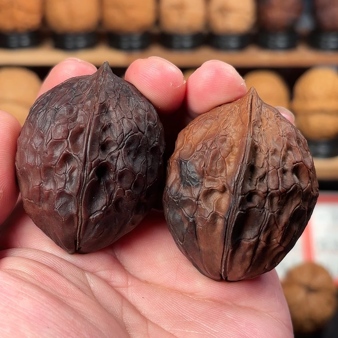 文玩核桃吊坠地焖玉瓶