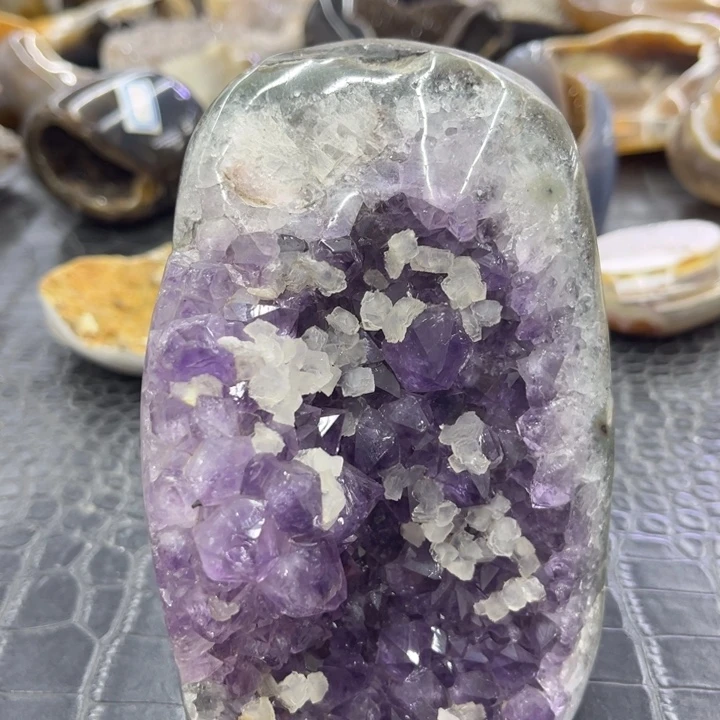 珠宝半成品未镶嵌水晶奇石龙蛋