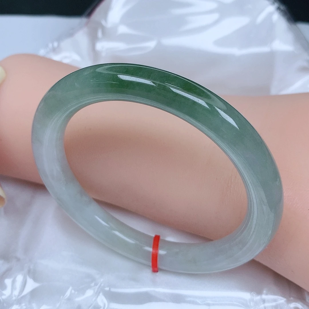 【闪购商品】翡翠手镯未镶嵌，55