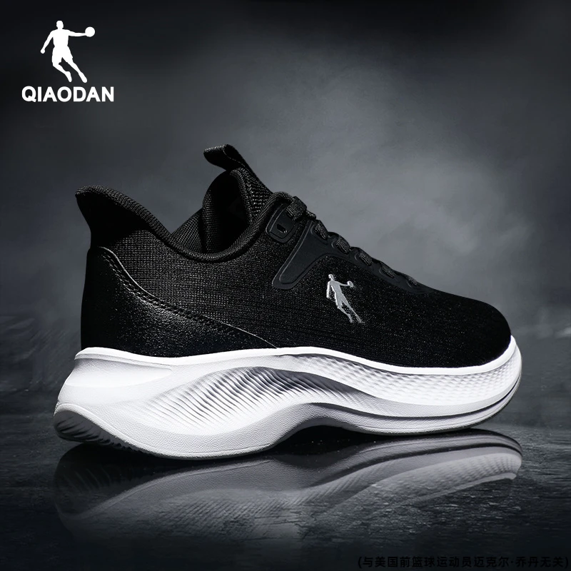 乔丹男鞋减震跑步鞋2025冬季新款男软底运动跑鞋网面透气鞋子男款