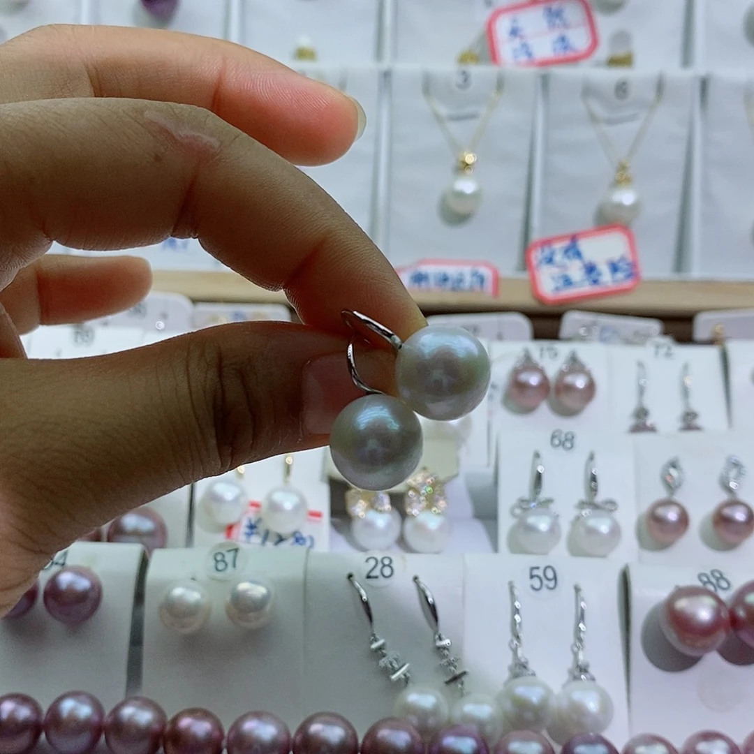 匆****淡水珍珠银S925镶嵌吊坠(赠链)