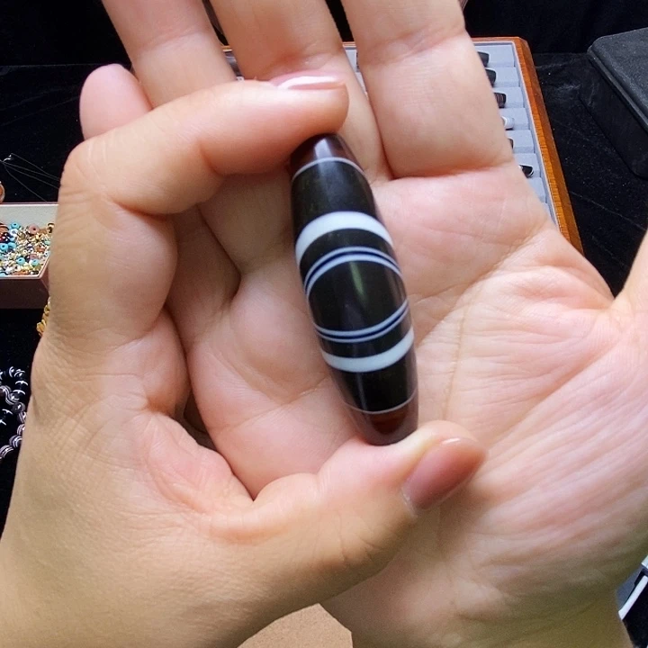 悠***哉玛瑙/玉髓未镶嵌颈饰