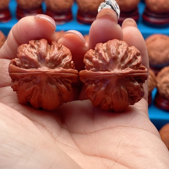 核桃精品文玩核桃手捻金瓜