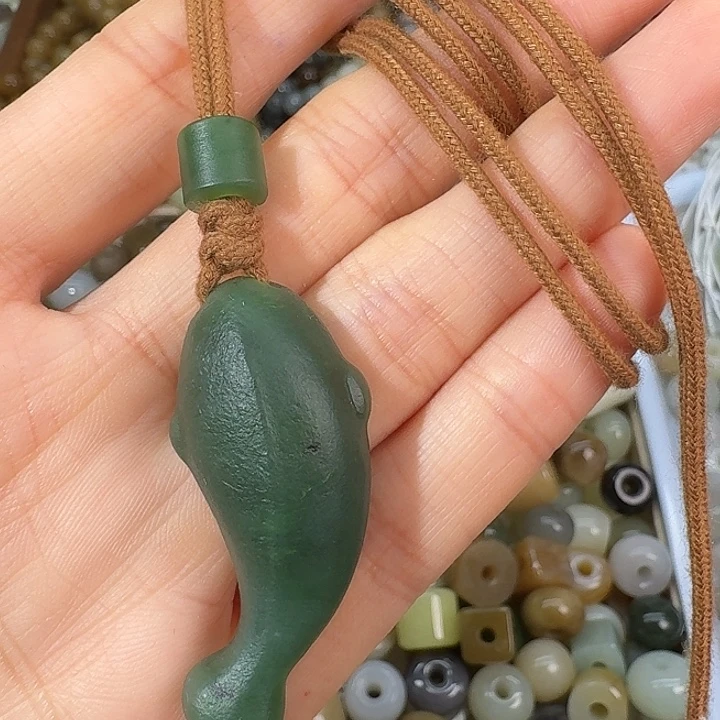 和田玉（碧玉）未镶嵌颈饰194311