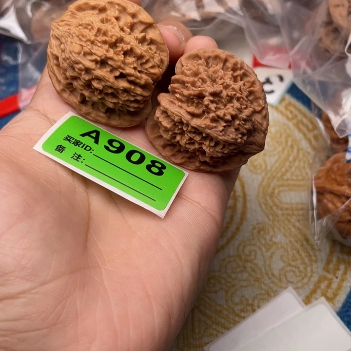 把件文玩核桃核桃