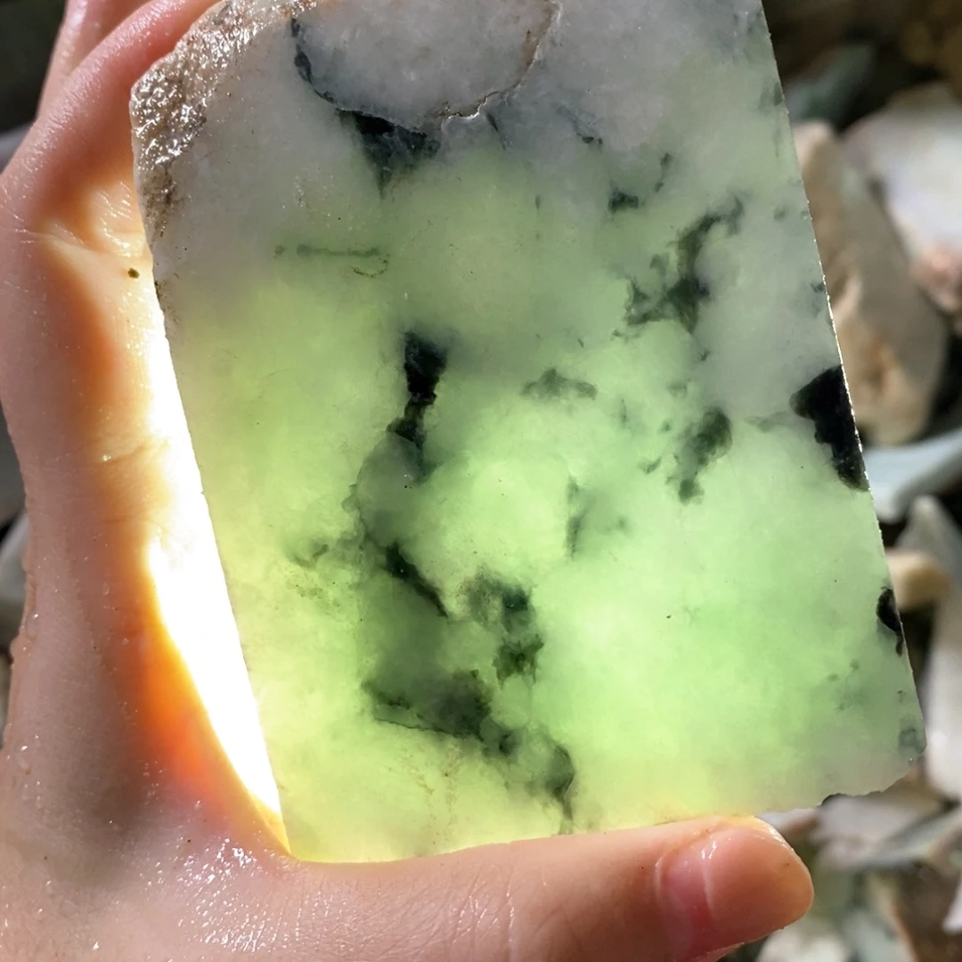 颈饰未镶嵌翡翠天然翡翠