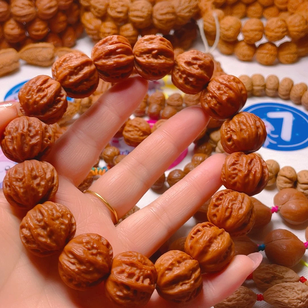 用***9吊坠文玩核桃京八棱