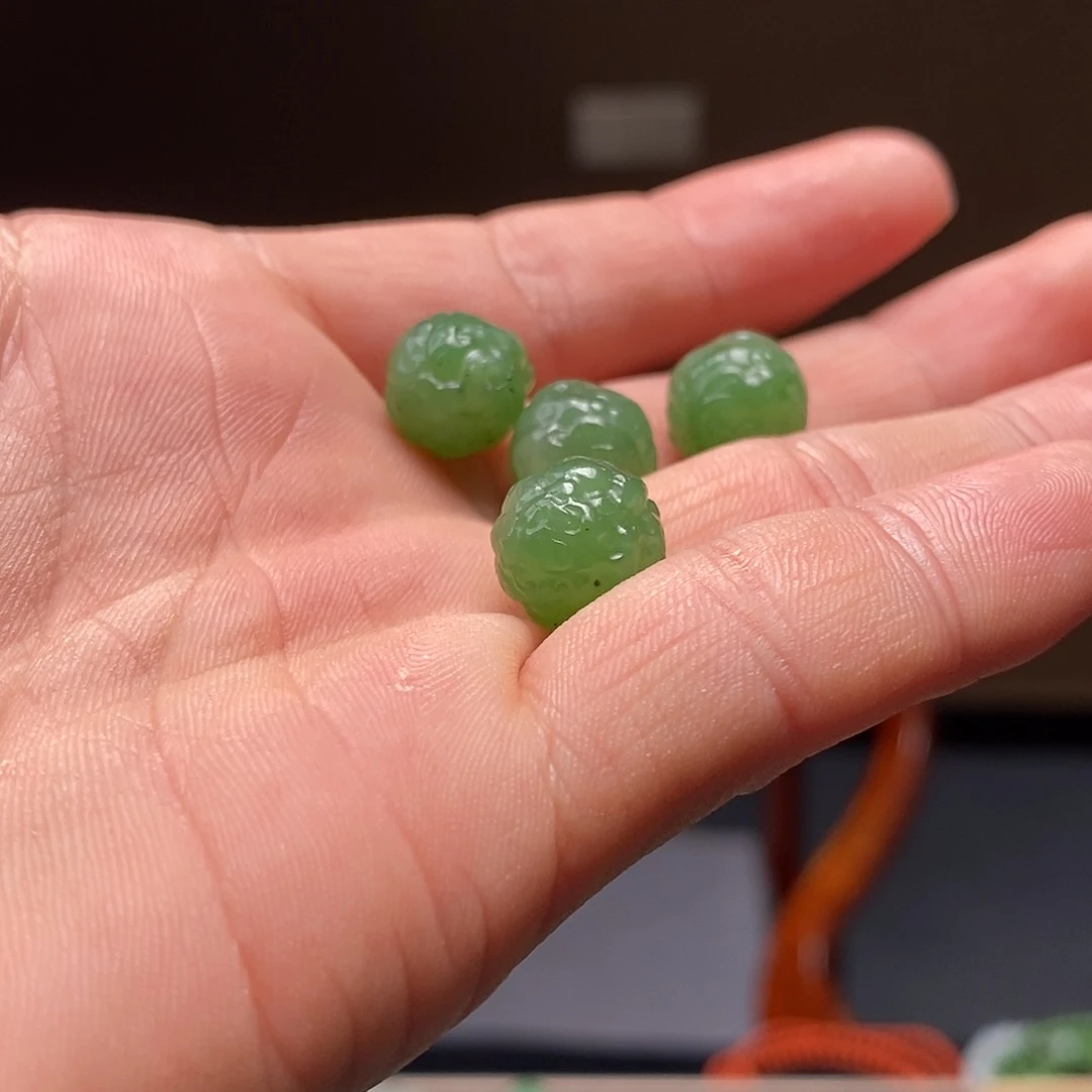 和田玉吊坠(不含链)未镶嵌碧玉单珠多样性发货拍一发一