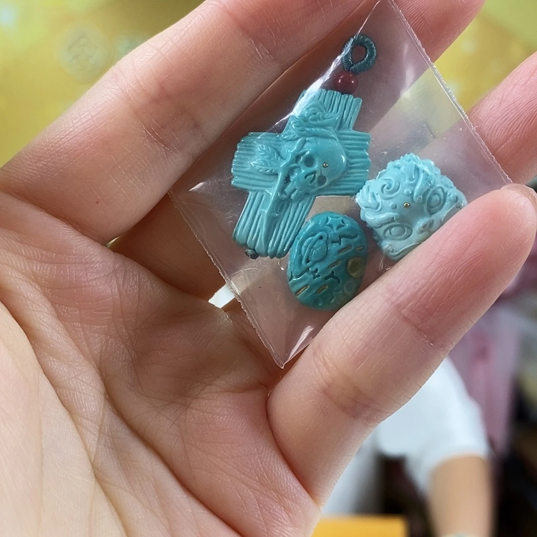 未镶嵌绿松石珠宝奇石