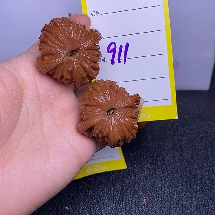 文玩核桃把件911/38四座楼