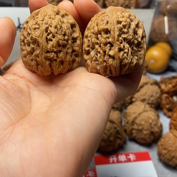 吊坠文玩核桃南疆
