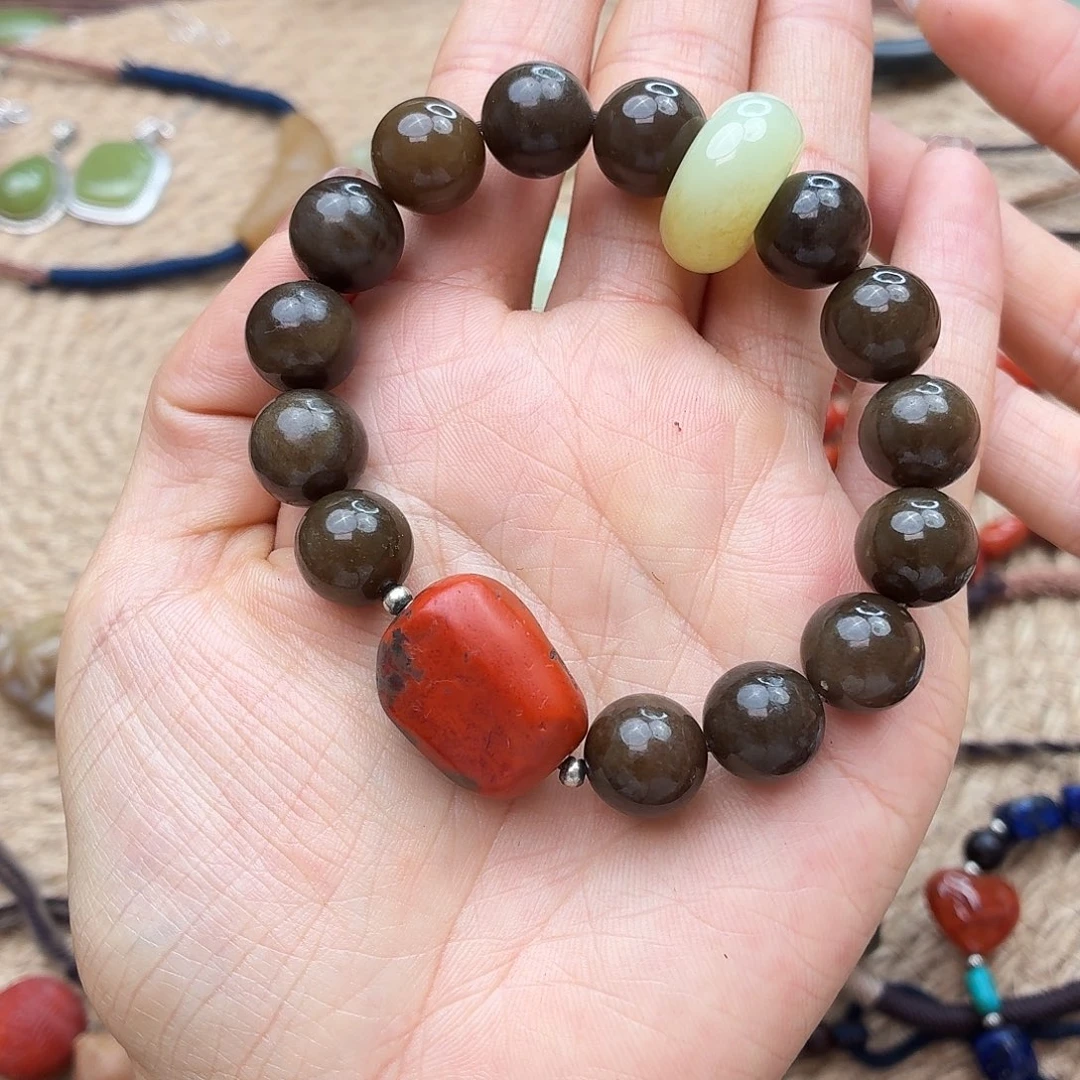 招***花和田玉（糖玉）未镶嵌手链