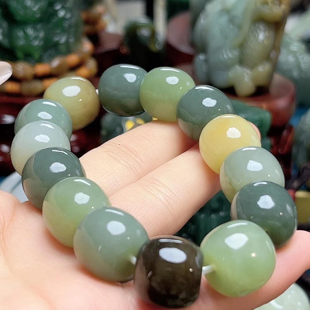 和田玉耳饰未镶嵌