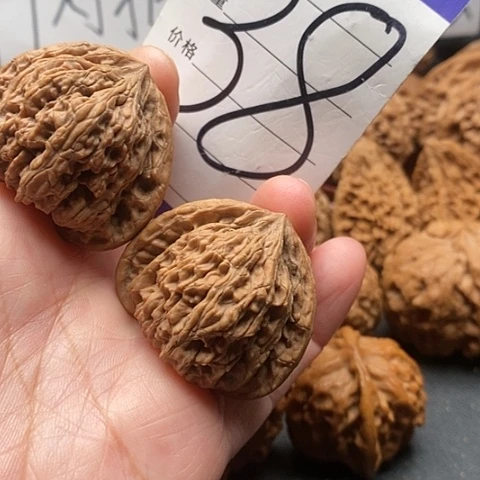 桃核吊坠?****?核桃的营养