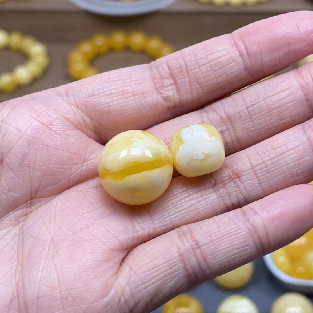 蜜蜡裸石未镶嵌贺*