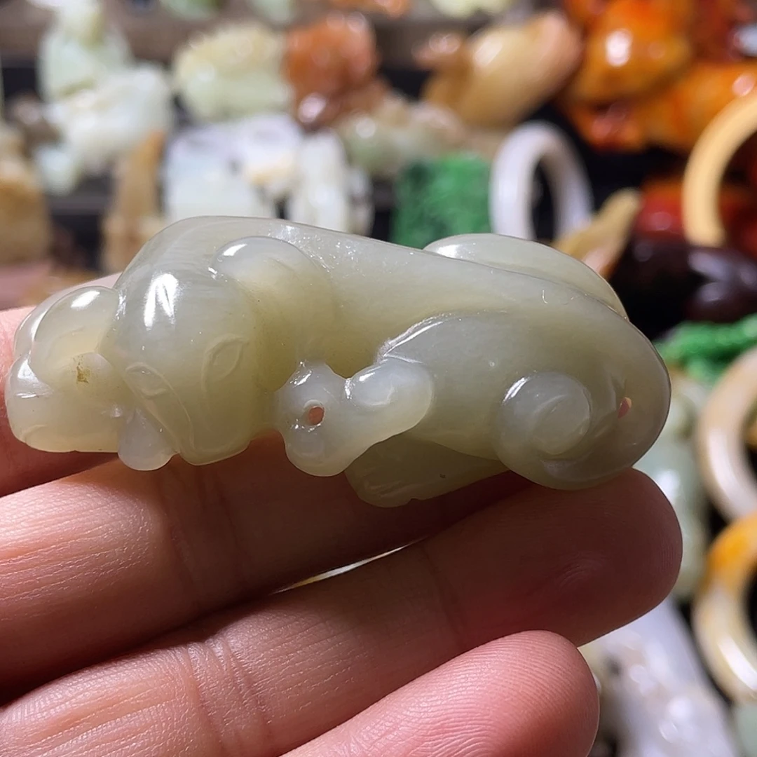 和田玉（糖玉）未镶嵌颈饰