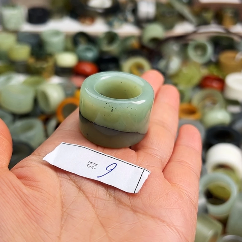 【闪购商品】未镶嵌蛇纹石玉戒指嘻*