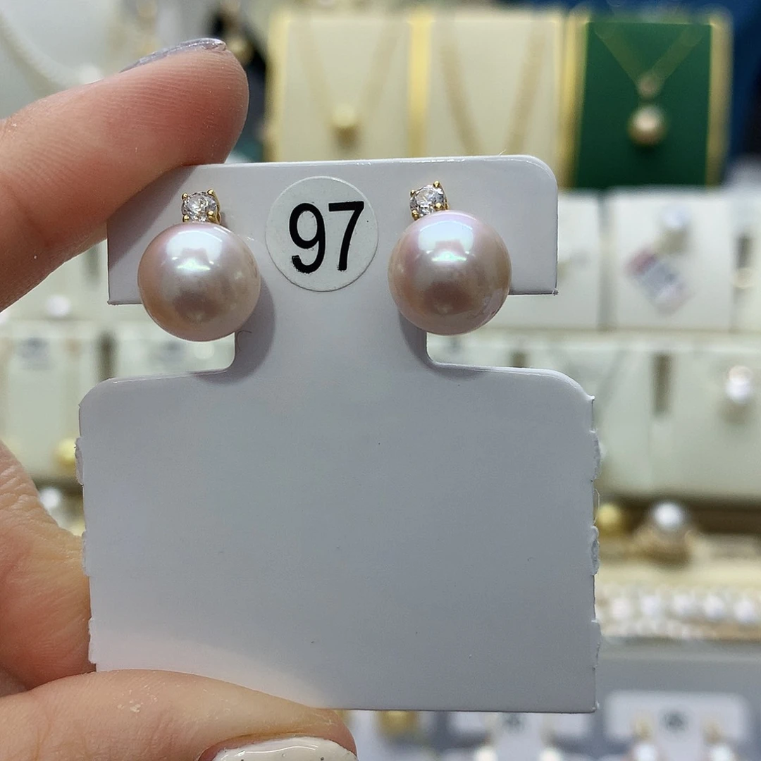 18K金镶嵌淡水珍珠耳饰