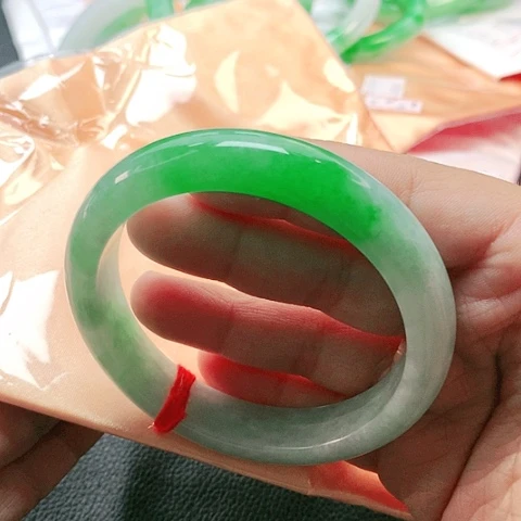 未镶嵌手镯翡翠1322