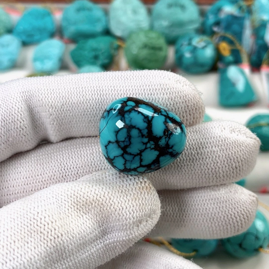 绿松石未镶嵌车挂