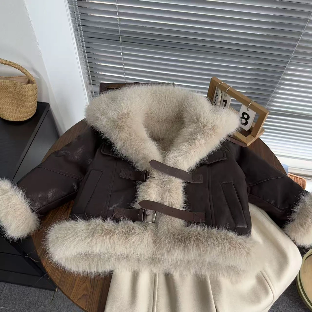 女童秋冬加厚外套2025新款女孩洋气时髦休闲百搭上衣25448