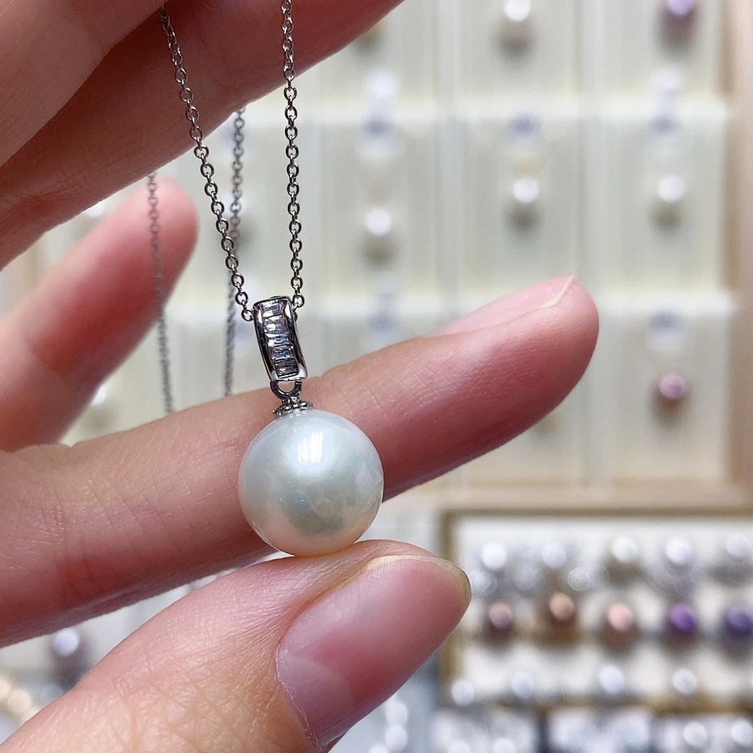 淡水珍珠吊坠(赠链)未镶嵌