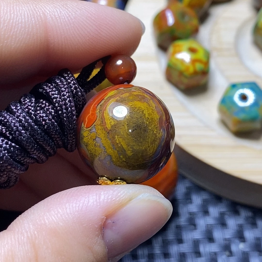 D***X玛瑙/玉髓未镶嵌颈饰