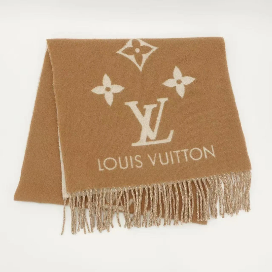 未使用 LouisVuitton/路易威登 路易威登奶茶羊绒围巾/17648606