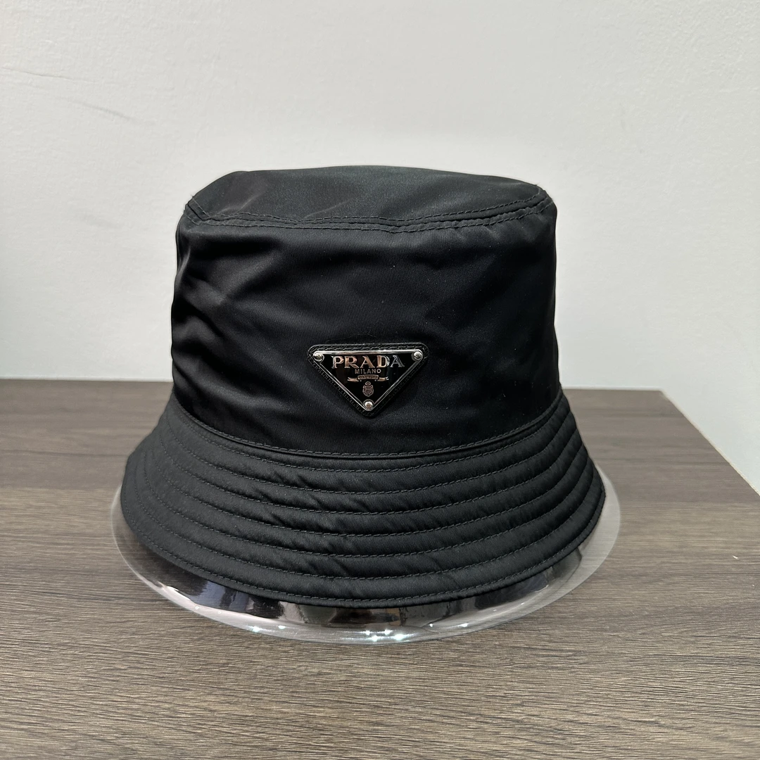 99新 Prada/普拉达 青奢荟/m码58cm/经典百搭三角标渔夫帽//65451
