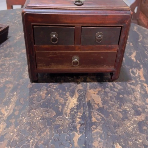 用***蒙木民俗文化研究中心