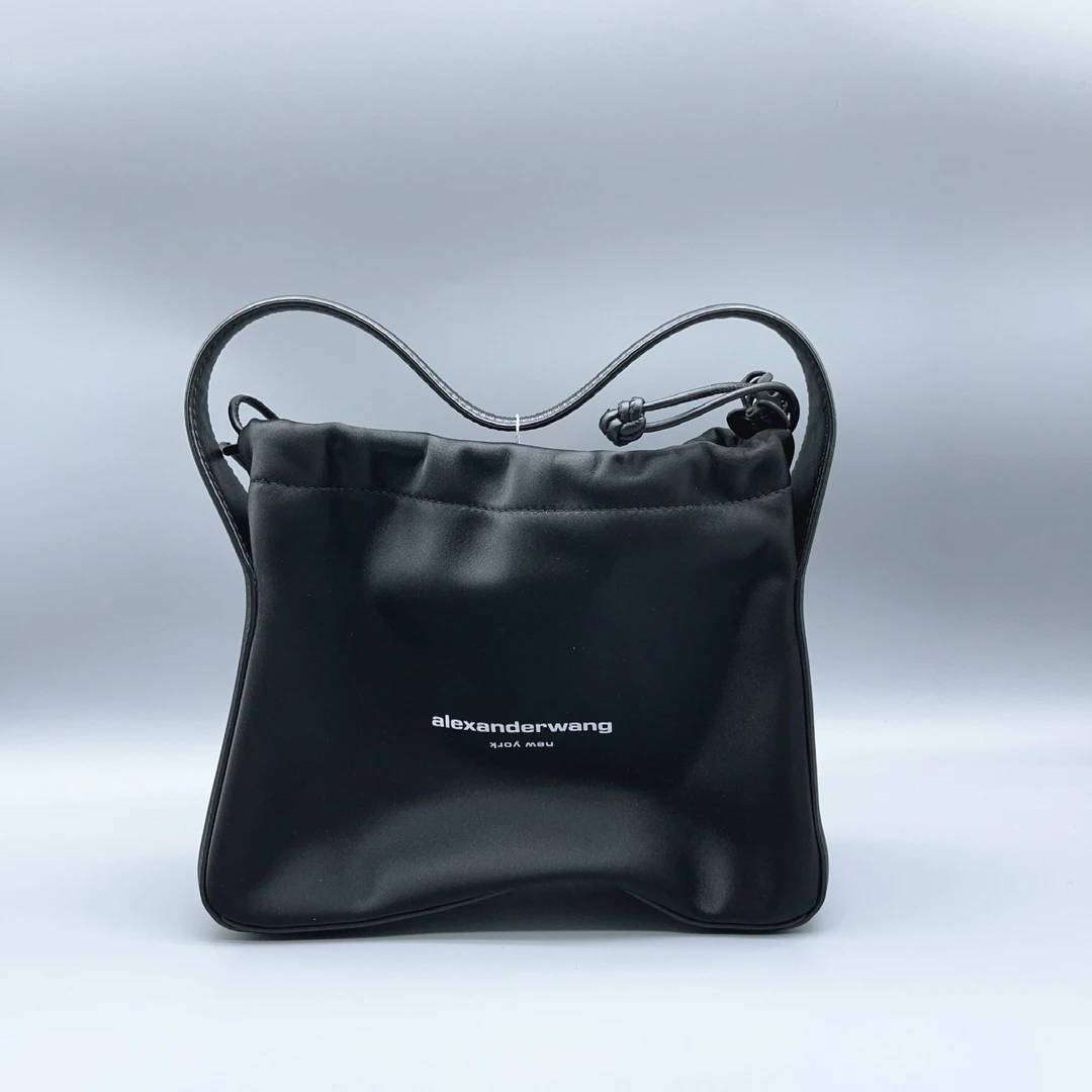 95新 Marc Jacobs/莫杰  亚历山大王黑色手提包 1652 1243