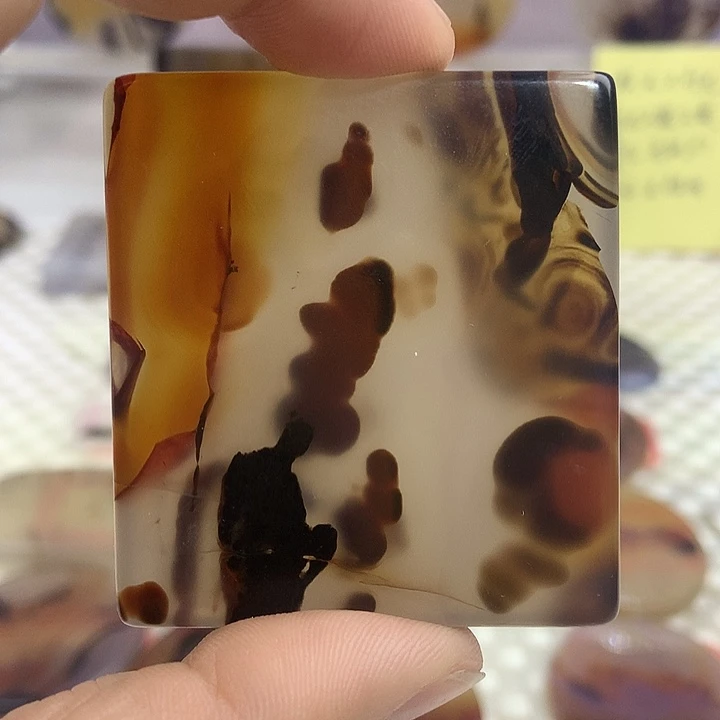 玛瑙/玉髓未镶嵌颈饰