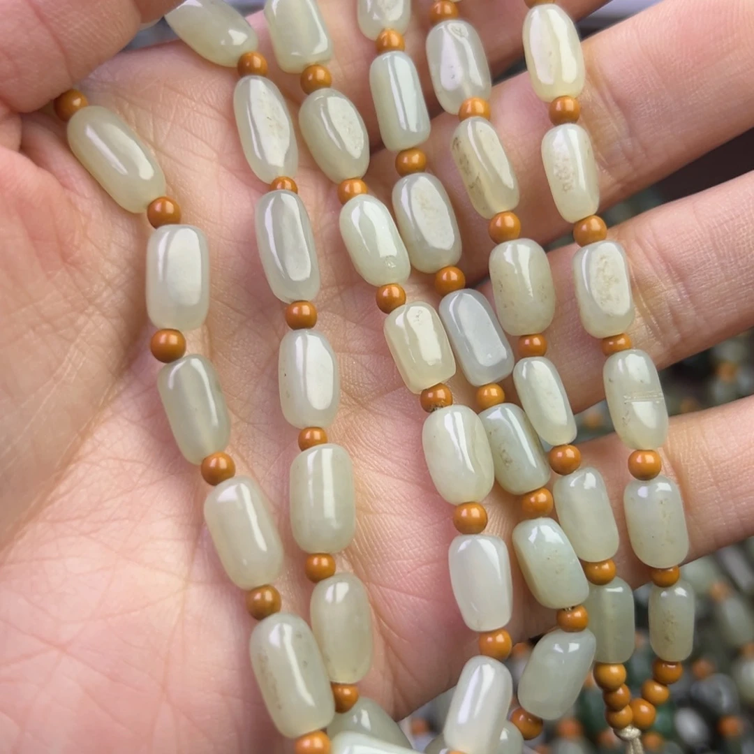 和田玉颈饰未镶嵌卡4卡5