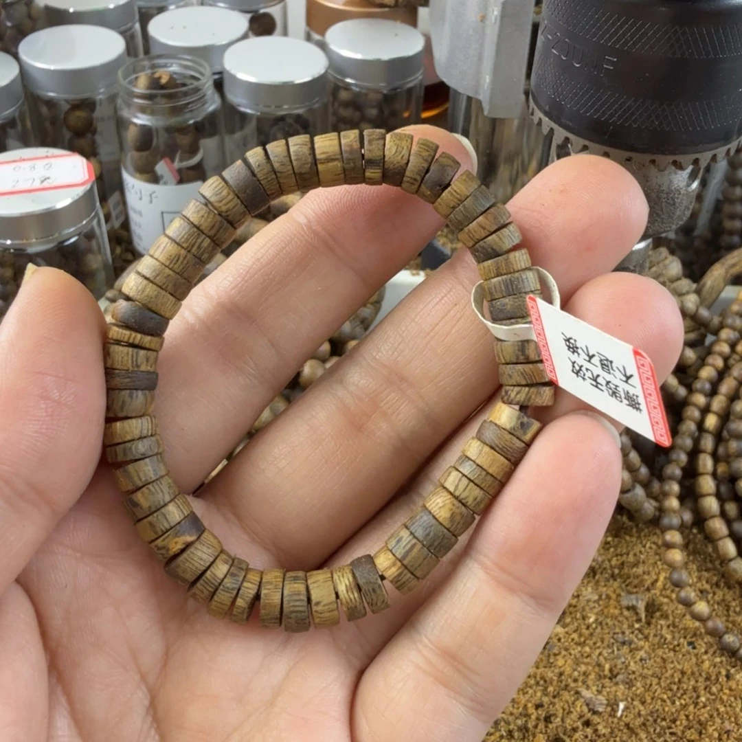 沉香沉香碎屑➕入门级高品质奇楠沉香乌身圆叶品种卡8单圈厚片